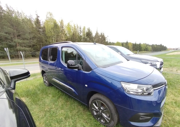 Toyota Proace City Verso cena 175400 przebieg: 3, rok produkcji 2024 z Choroszcz małe 67